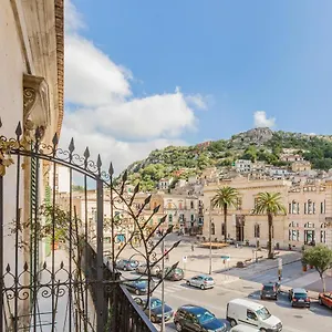 modica-for-family-rooms-and-apartments.sicilyhotelsitaly.net/
