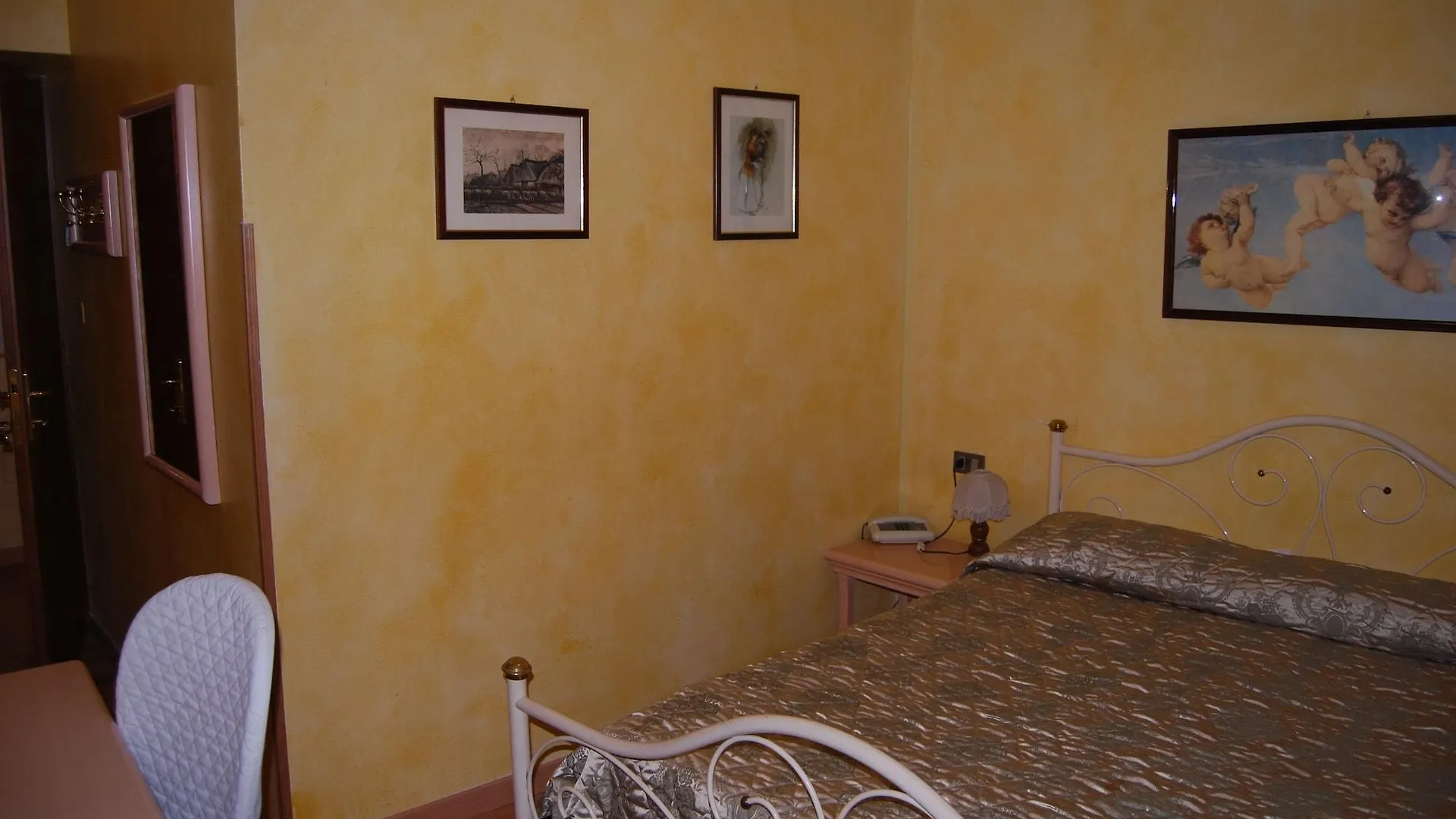 Garda Sol Spa Hotel & Appartamenti Toscolano Maderno 3*,  Italy